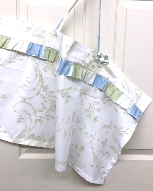 Feeding Cover:Ruffle # 3