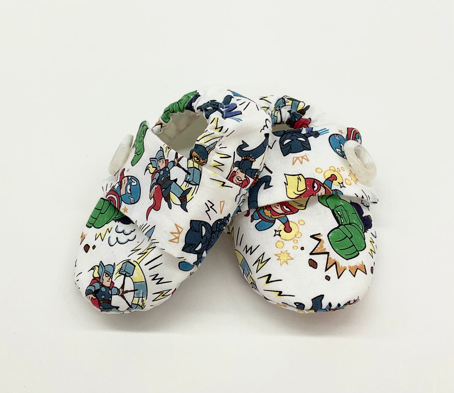 Sneakers:Cartoons The Avengers #370