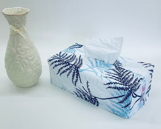 Tissue Box Cover:Laura Blue
