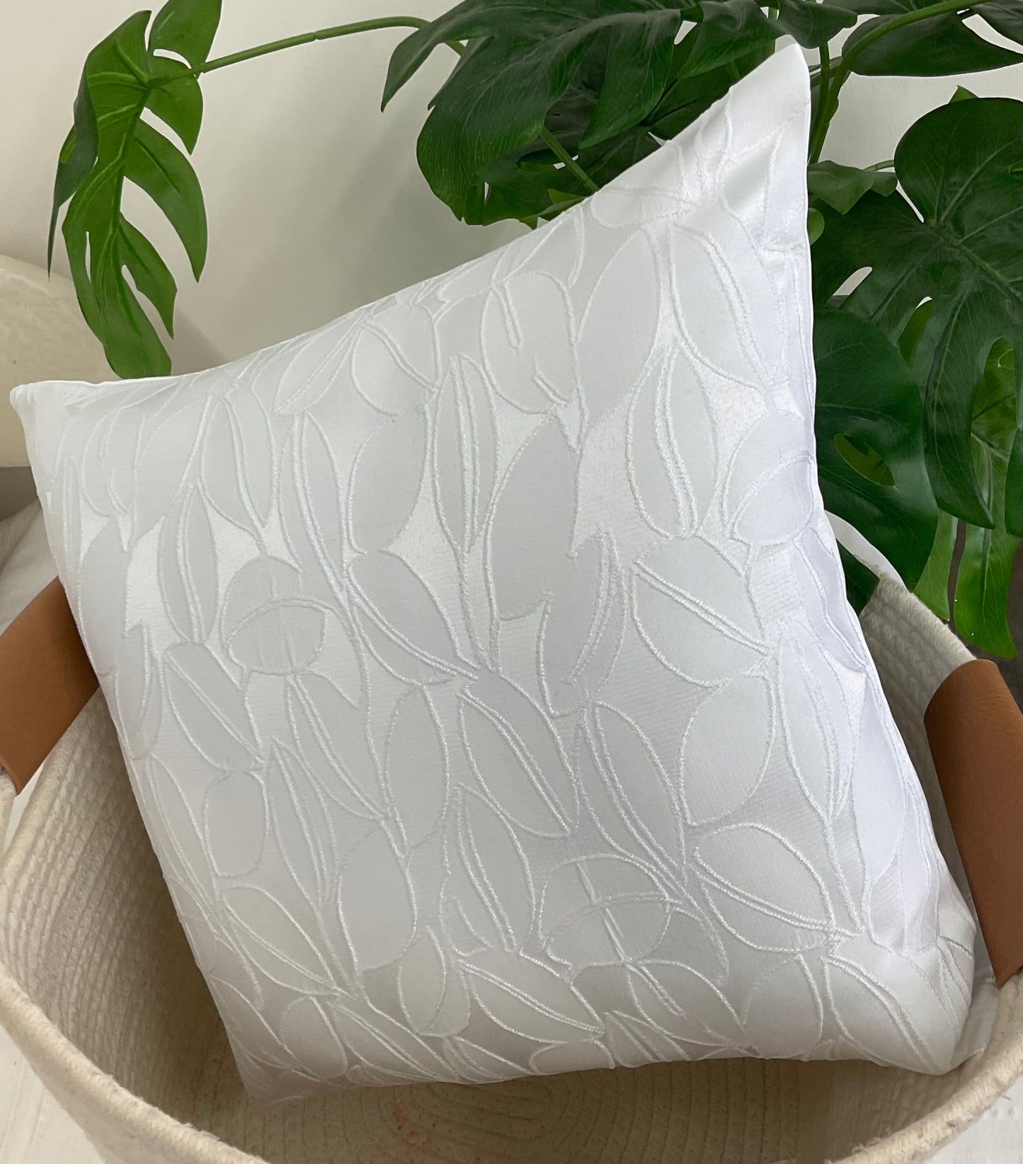 Pillow Cushion Cover:Lauryl White