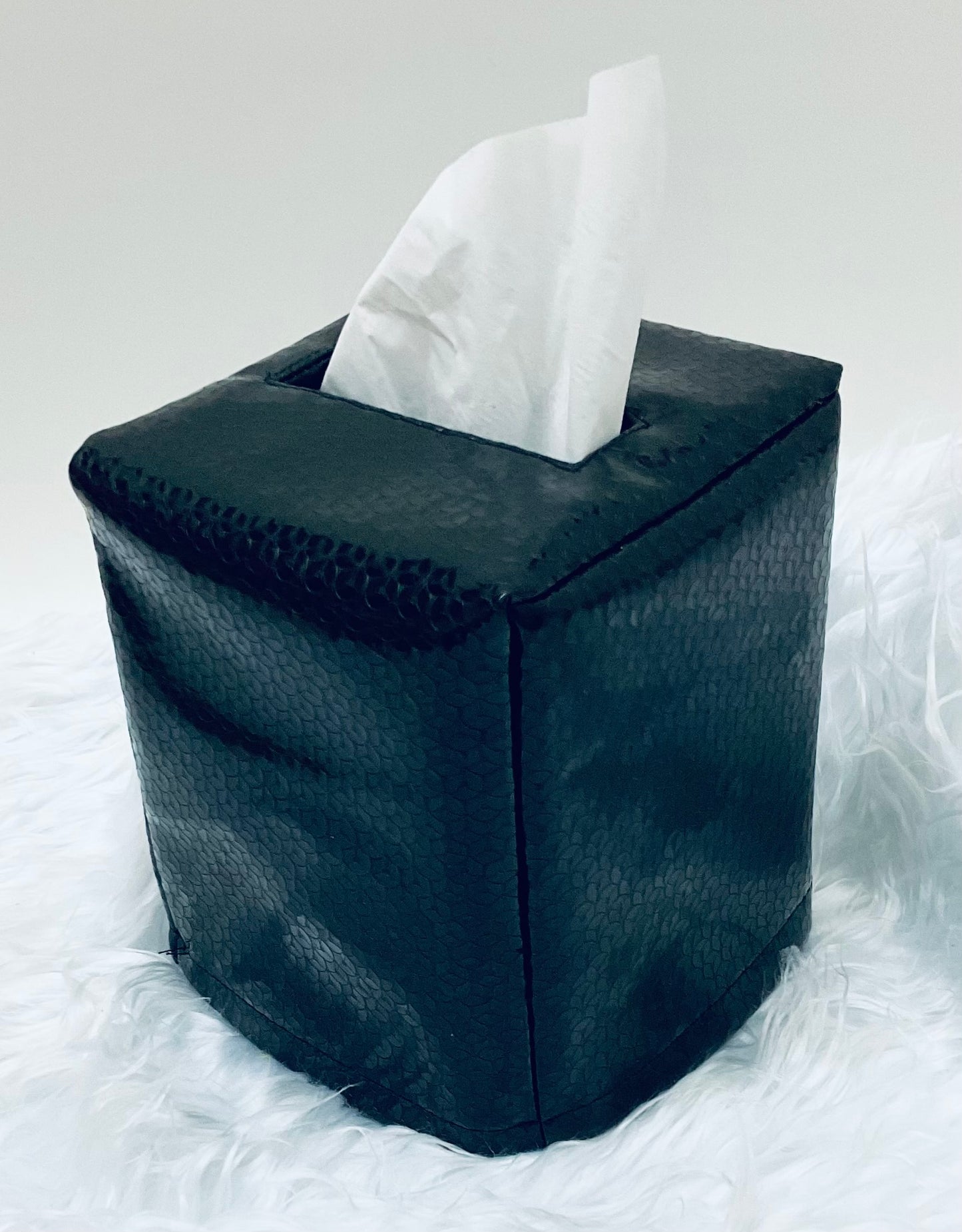 Tissue Box Cover:Sequins Black
